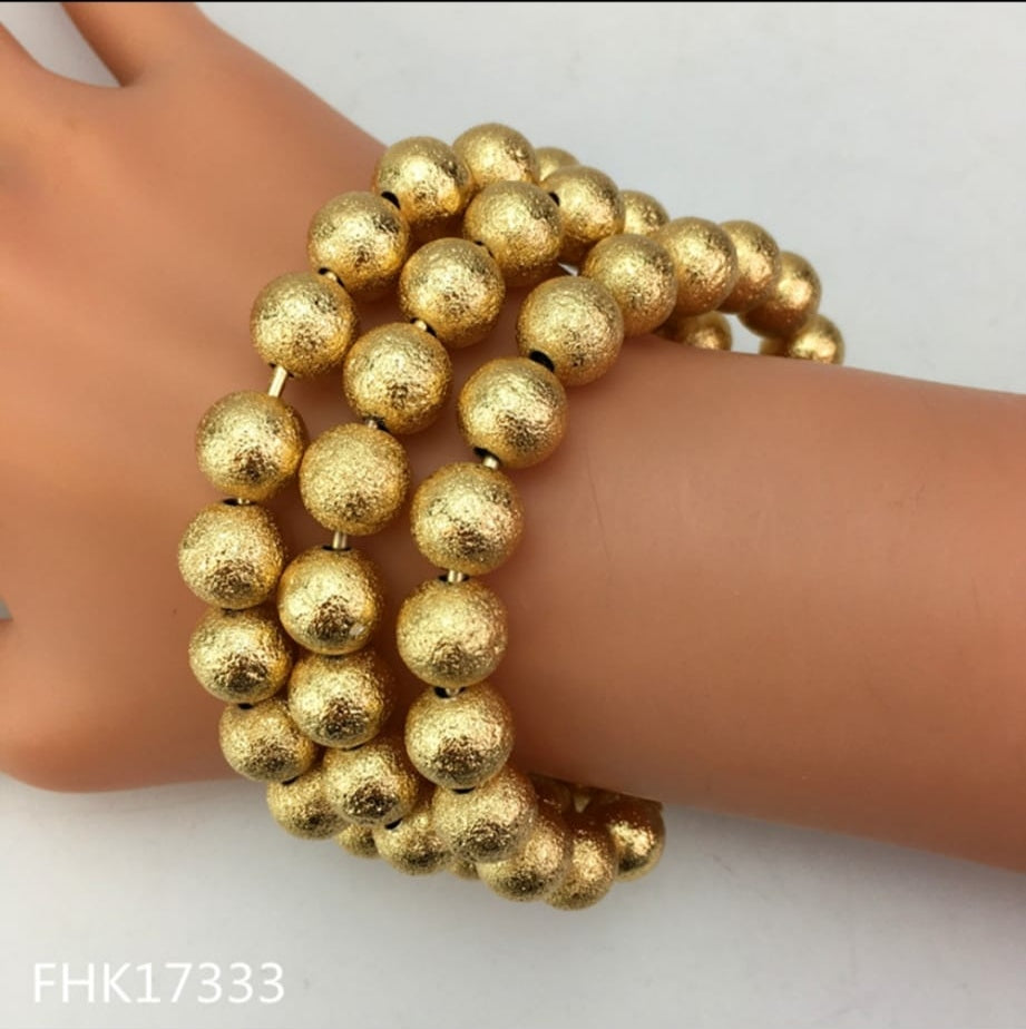 ITALIAN STERLING, 925 GOLD, BRAZILIAN GOLD
MADE IN ITALY