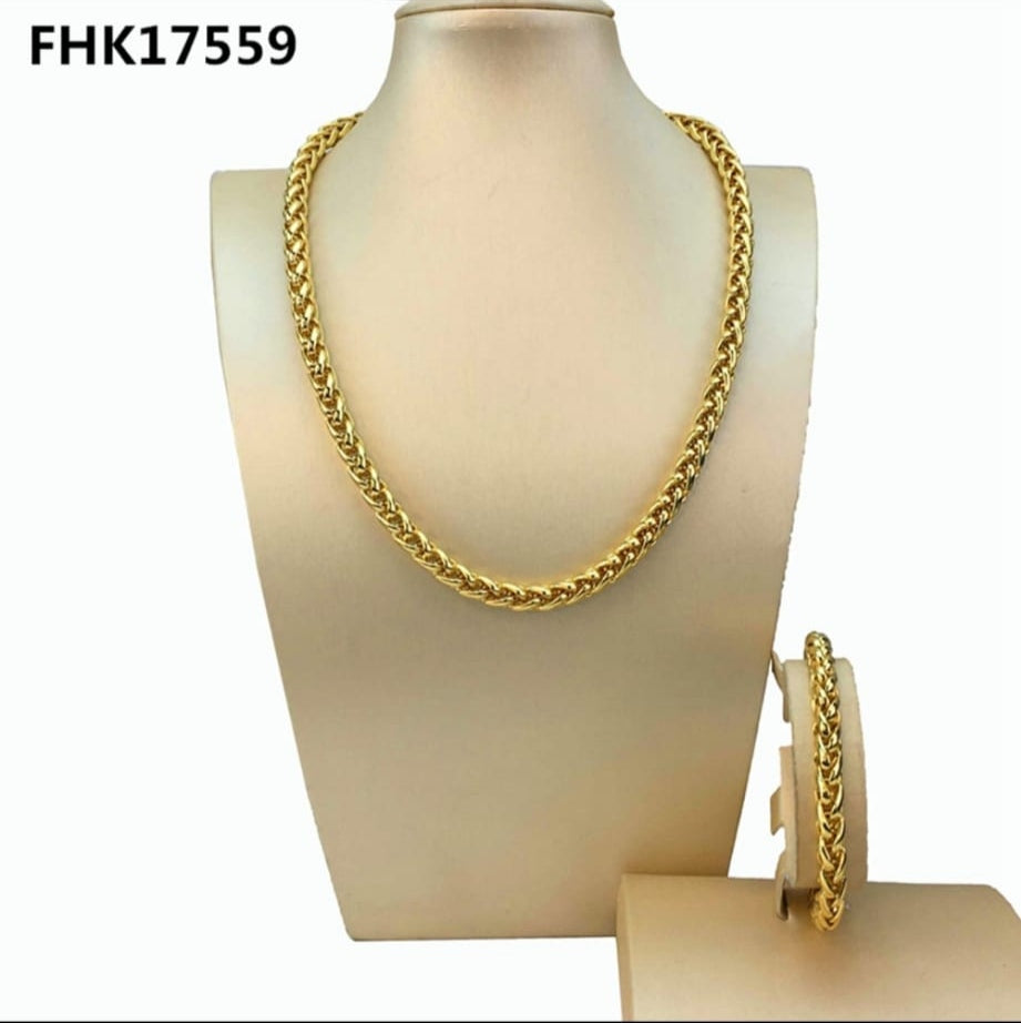 ITALIAN STERLING, 925 GOLD, BRAZILIAN GOLD
MADE IN ITALY